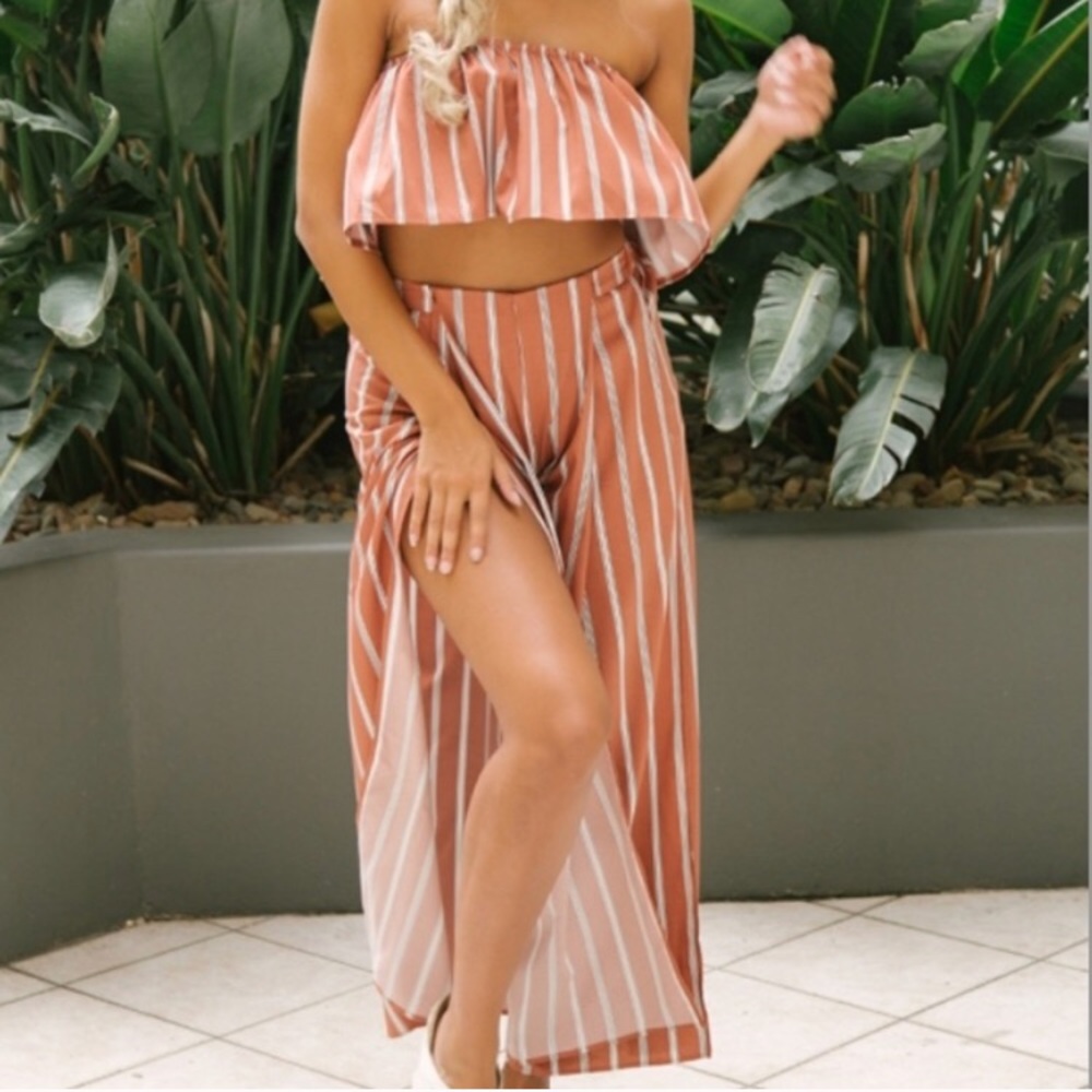 NWOT Striped Dress Set!!